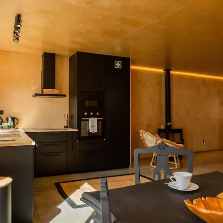 Boutique House Furnas