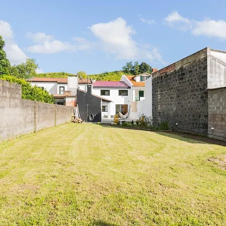 Villa Boutique House Furnas