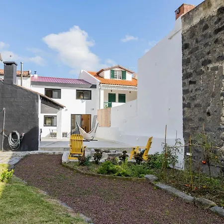 Furnas Boutique House